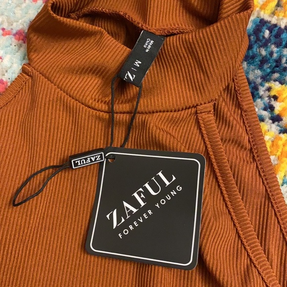 Ribbed High Neck Bodycon Skirt Set - Picture 2 of 2